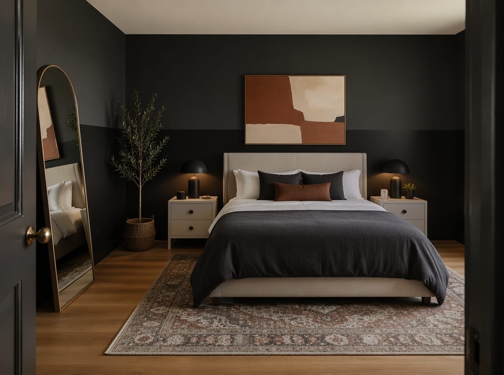 Pareti nere bicolore con letto imbottito crema